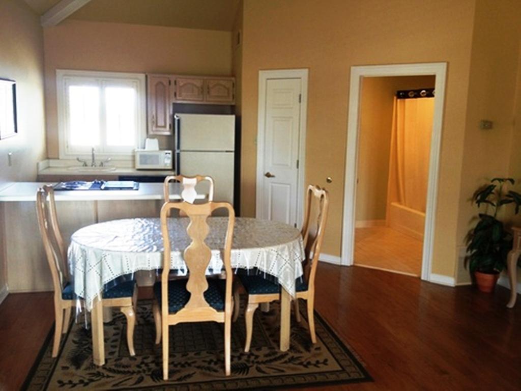 Cottage Inn - Robinsonville Екстериор снимка